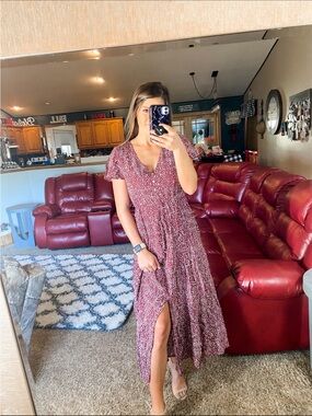 Women’s Floral V-Neck Maxi Dress in Dusty Rose